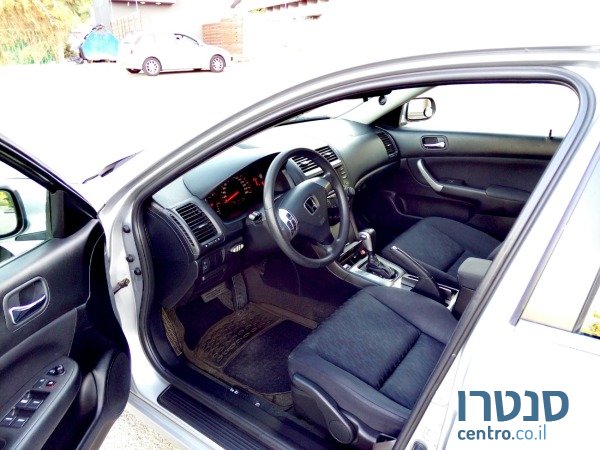 2003' Honda Accord photo #4