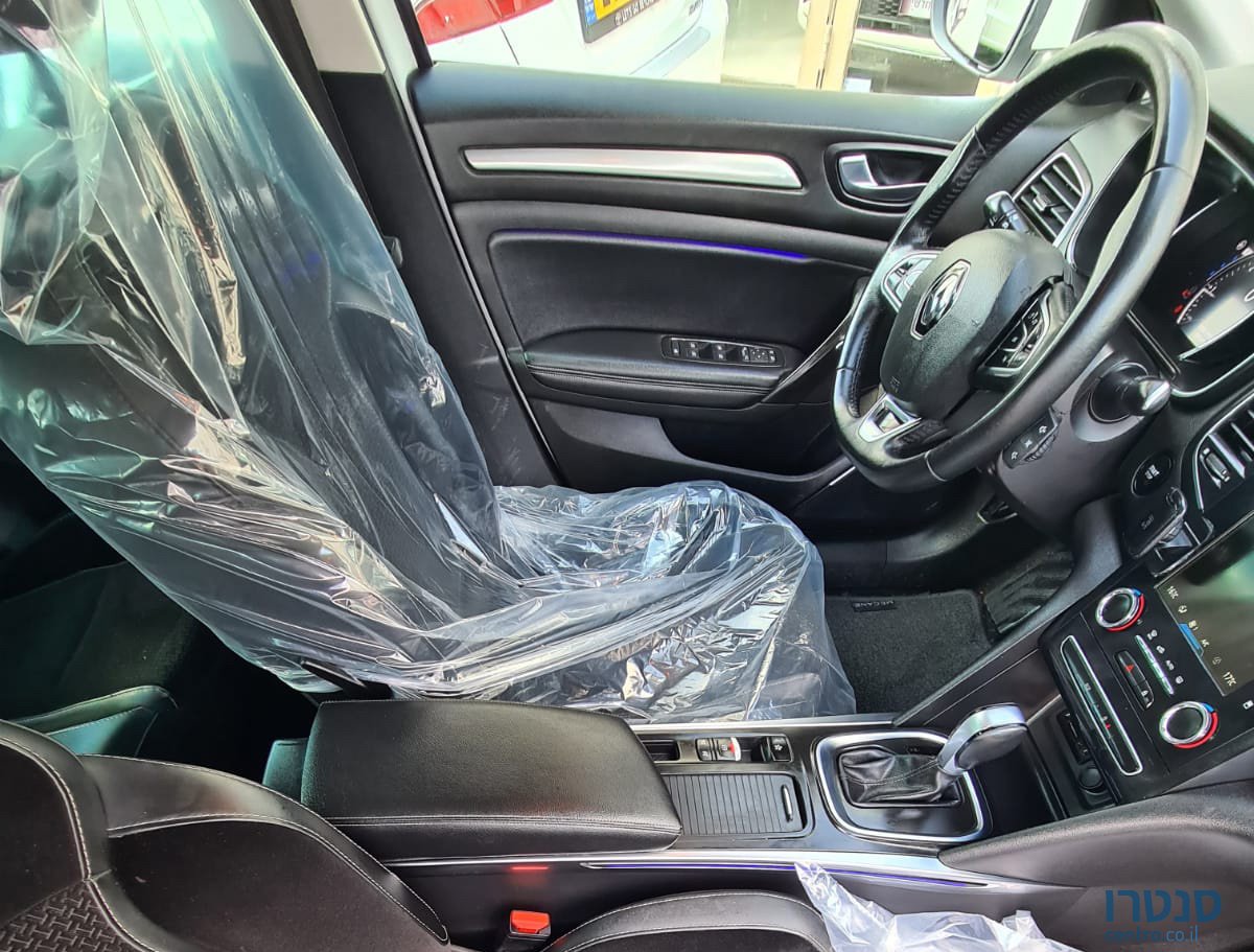 2018' Renault Megane photo #5