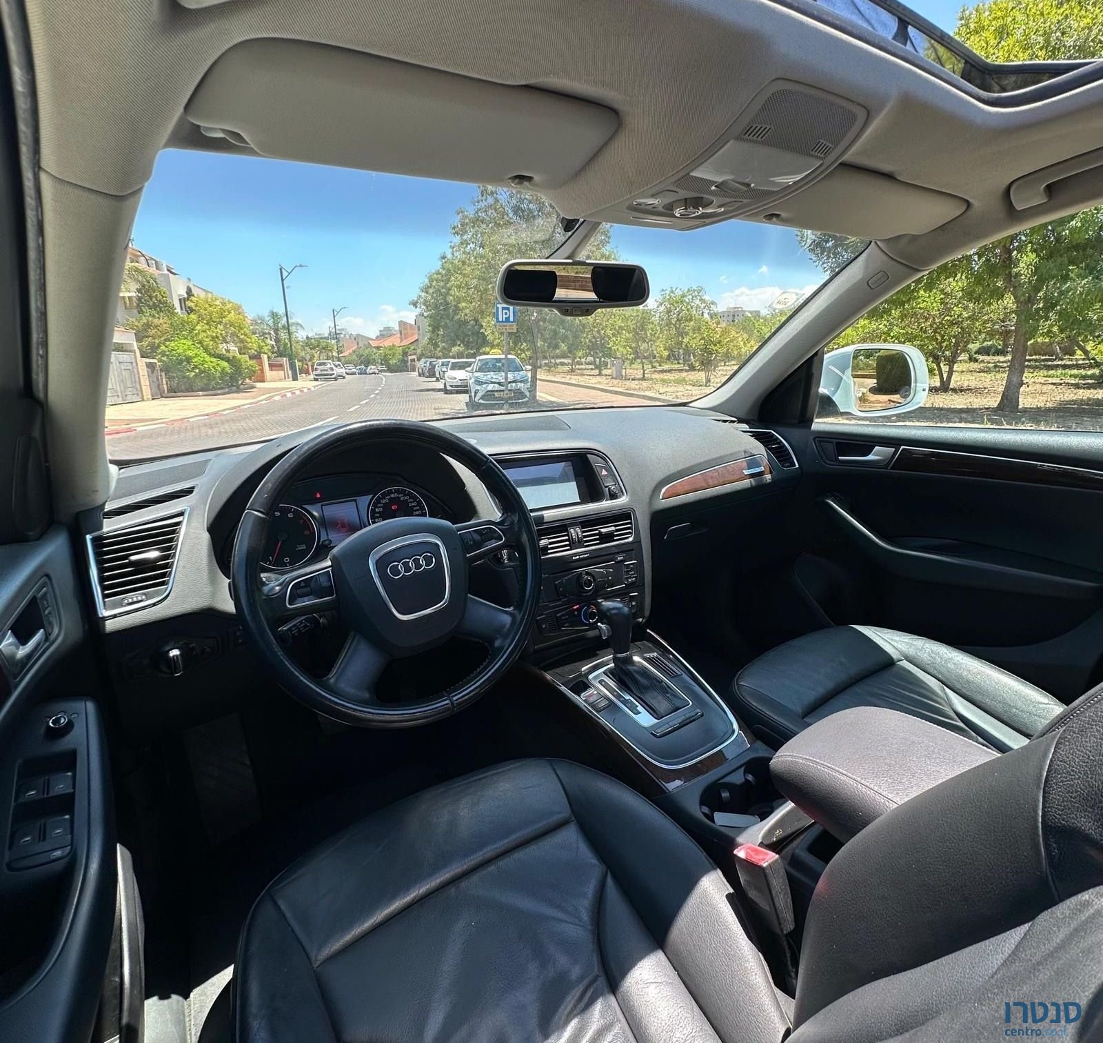 2011' Audi Q5 אאודי photo #5