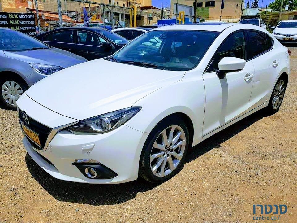 2014' Mazda 3 photo #1