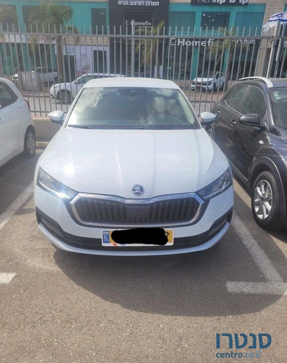 2021' Skoda Octavia סקודה אוקטביה photo #1