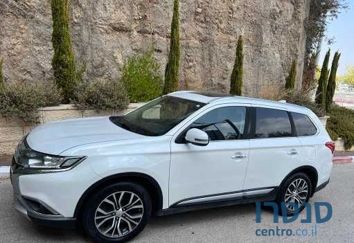 2017' Mitsubishi Outlander מיצובישי אאוטלנדר photo #4