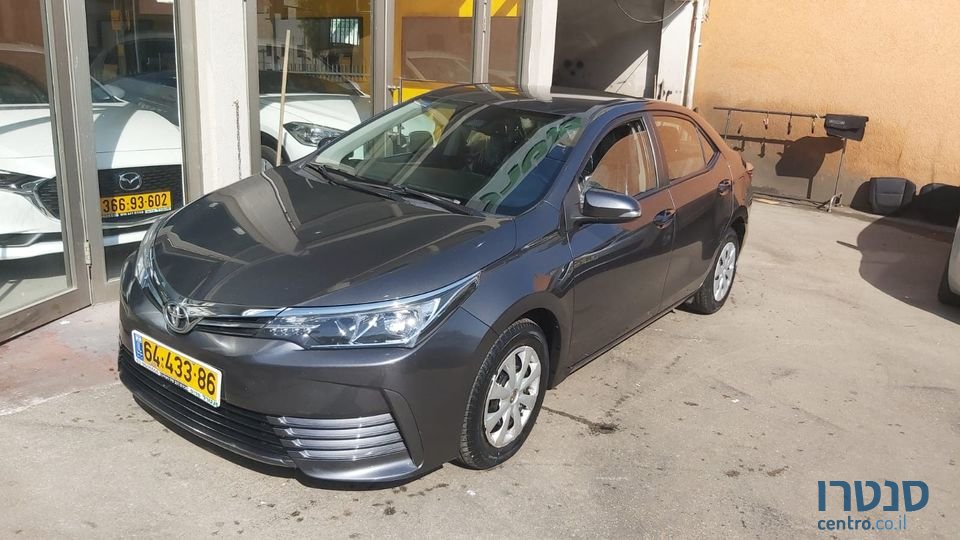 2017' Toyota Corolla photo #1