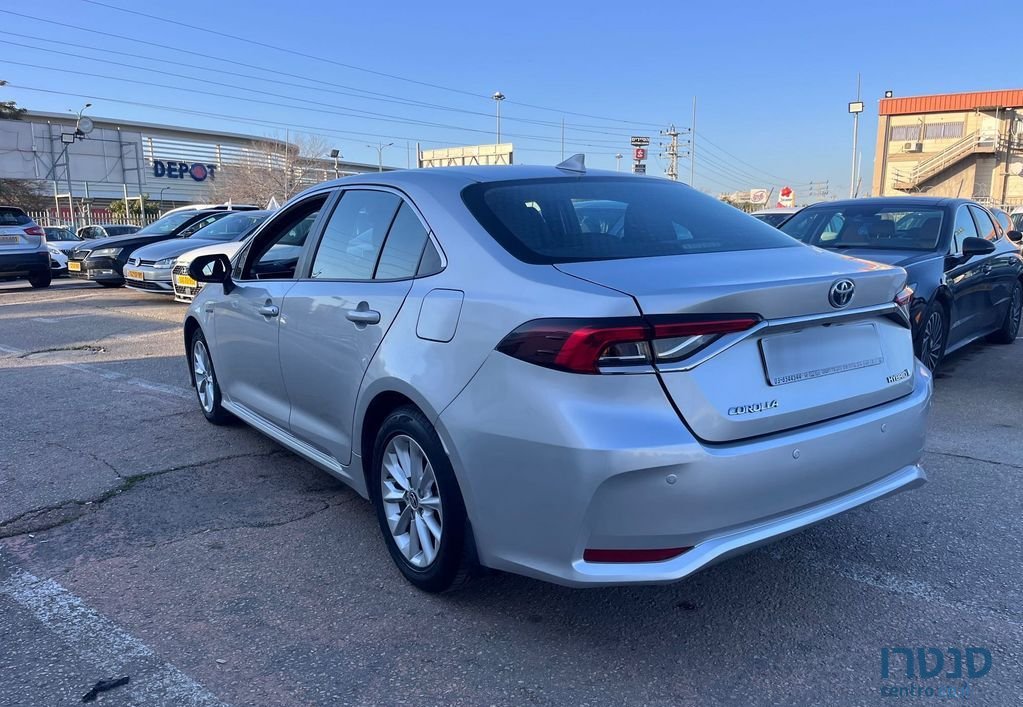 2020' Toyota Corolla טויוטה קורולה photo #4
