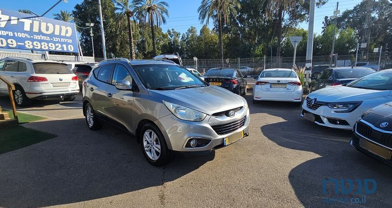 2011' Hyundai ix35 יונדאי photo #1