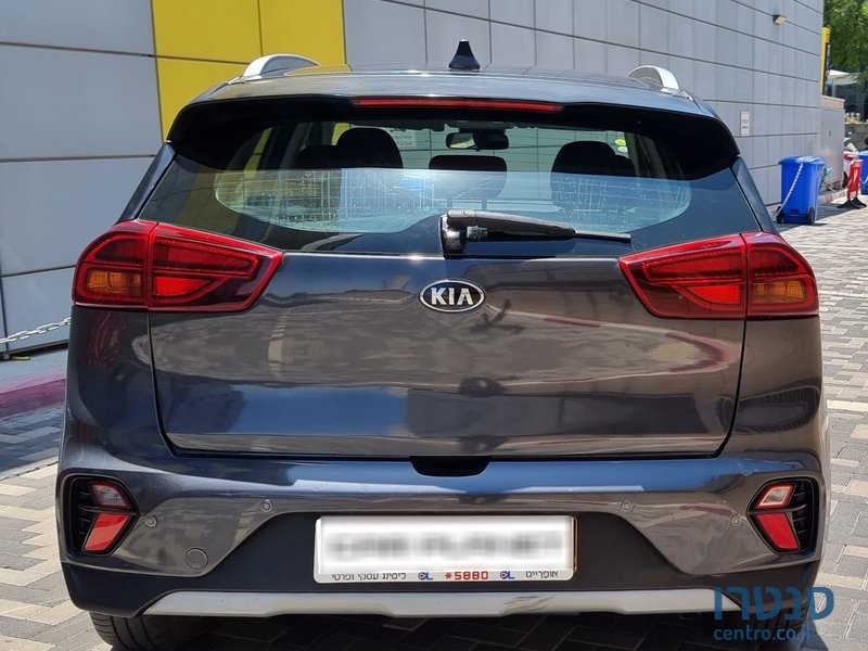 2020' Kia Niro photo #4