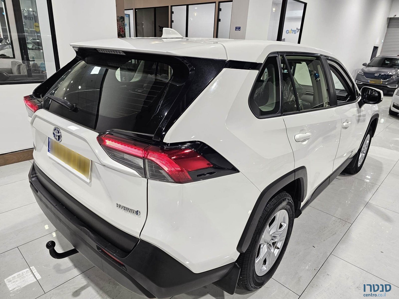 2021' Toyota RAV4 photo #3