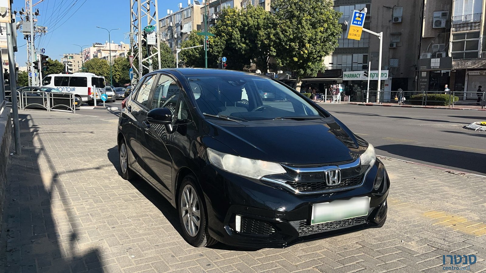 2016' Honda Jazz photo #5