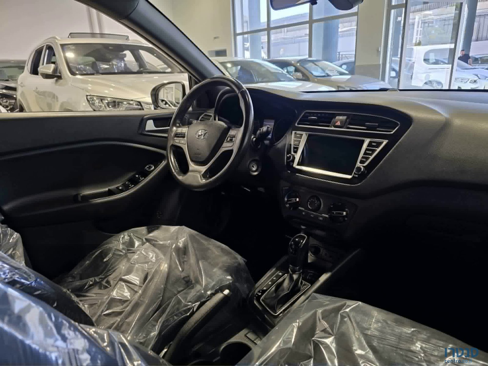 2021' Hyundai i20 photo #6
