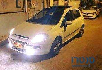 2011' Fiat Punto פיאט פונטו photo #3