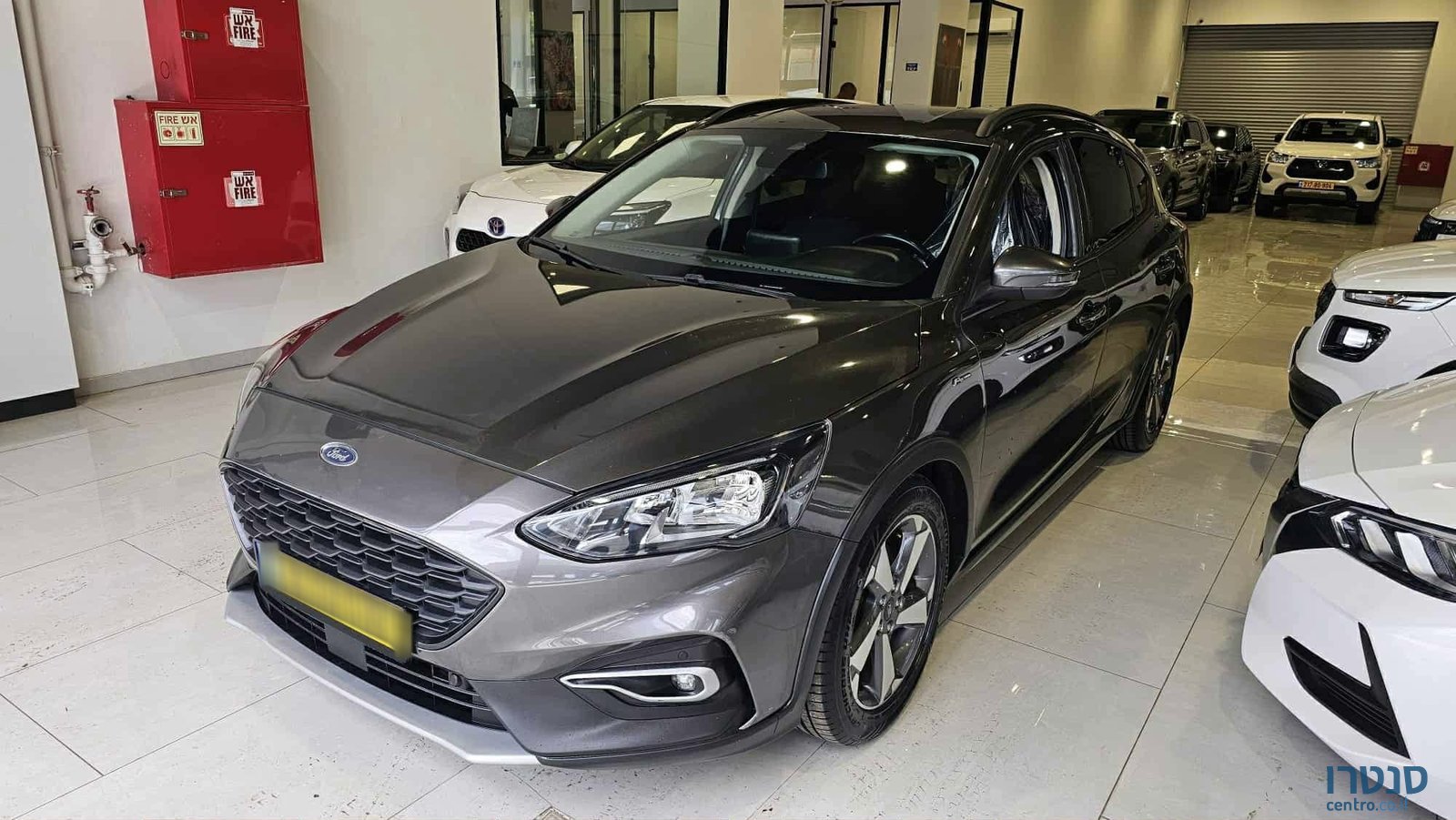 2022' Ford Focus photo #1