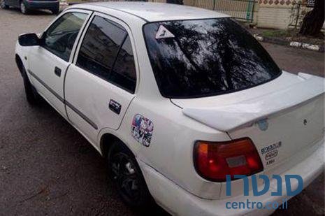 1998' Daihatsu Charade photo #2