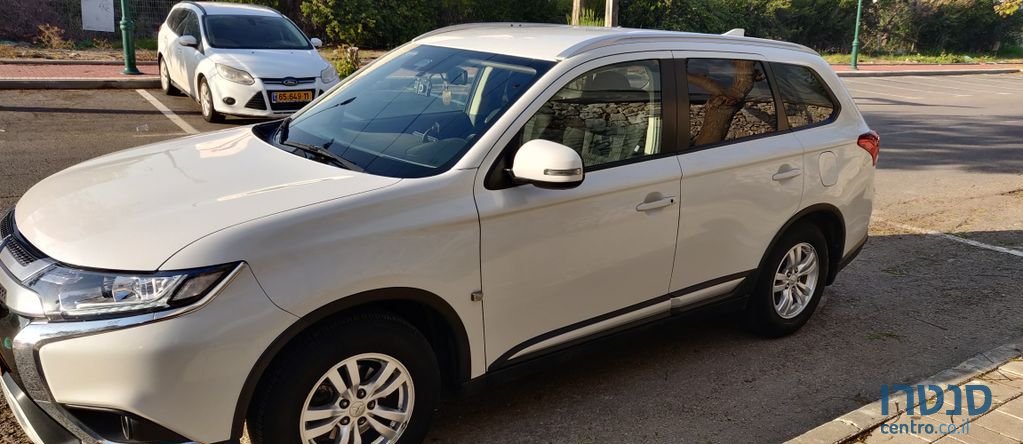 2019' Mitsubishi Outlander מיצובישי אאוטלנדר photo #4