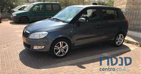 2013' Skoda Fabia סקודה פביה photo #2