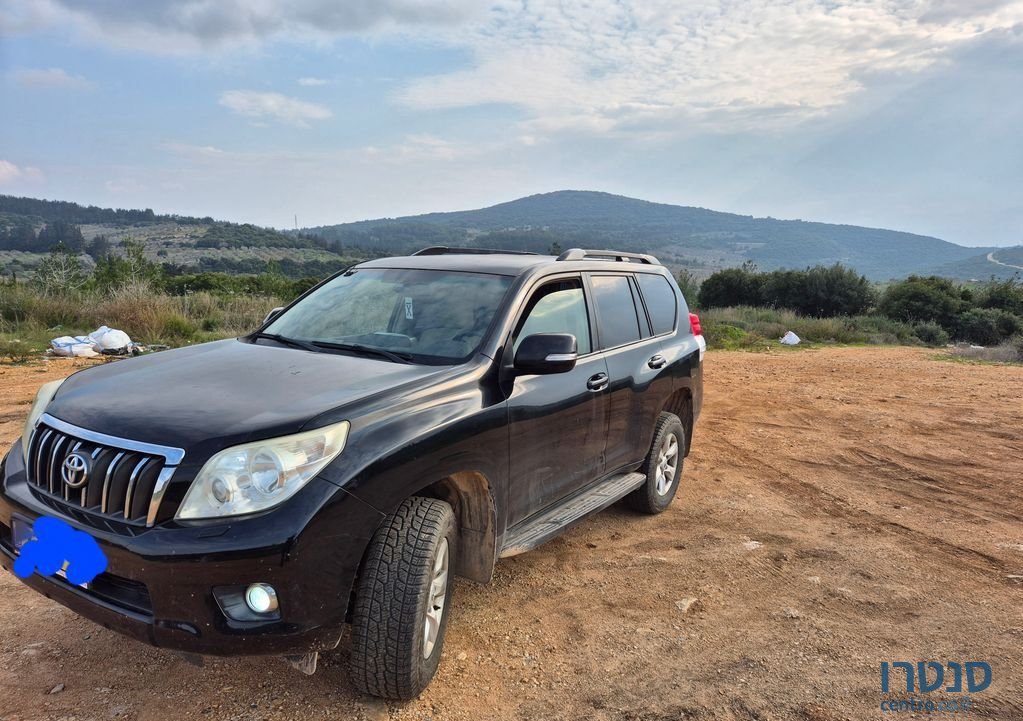 2010' Toyota Land Cruiser טויוטה לנד קרוזר photo #2