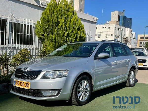 2017' Skoda Octavia photo #1