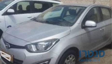 2012' Hyundai i20 יונדאי אינספייר photo #1