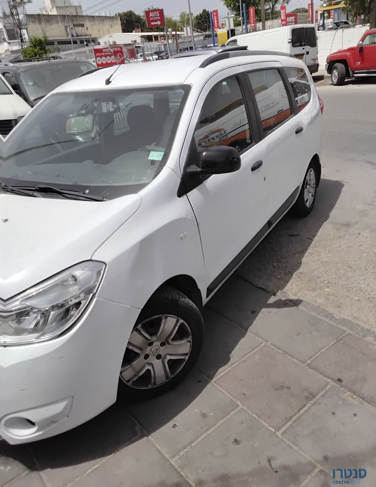 2019' Dacia Lodgy דאצ'יה לודג'י photo #5