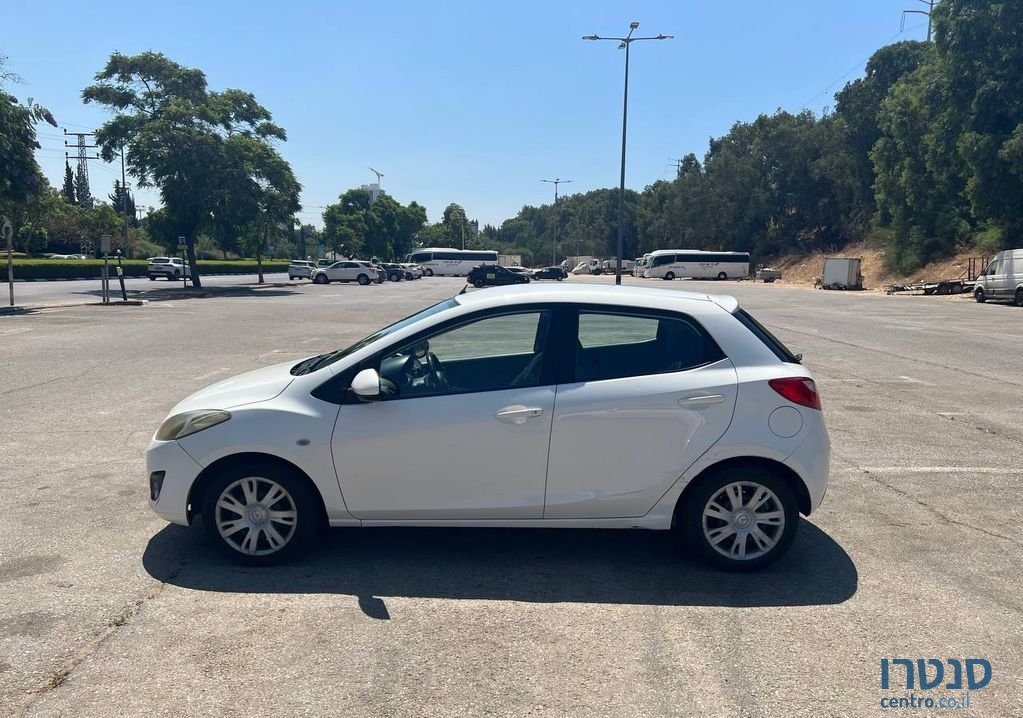 2015' Mazda 2 מאזדה photo #2