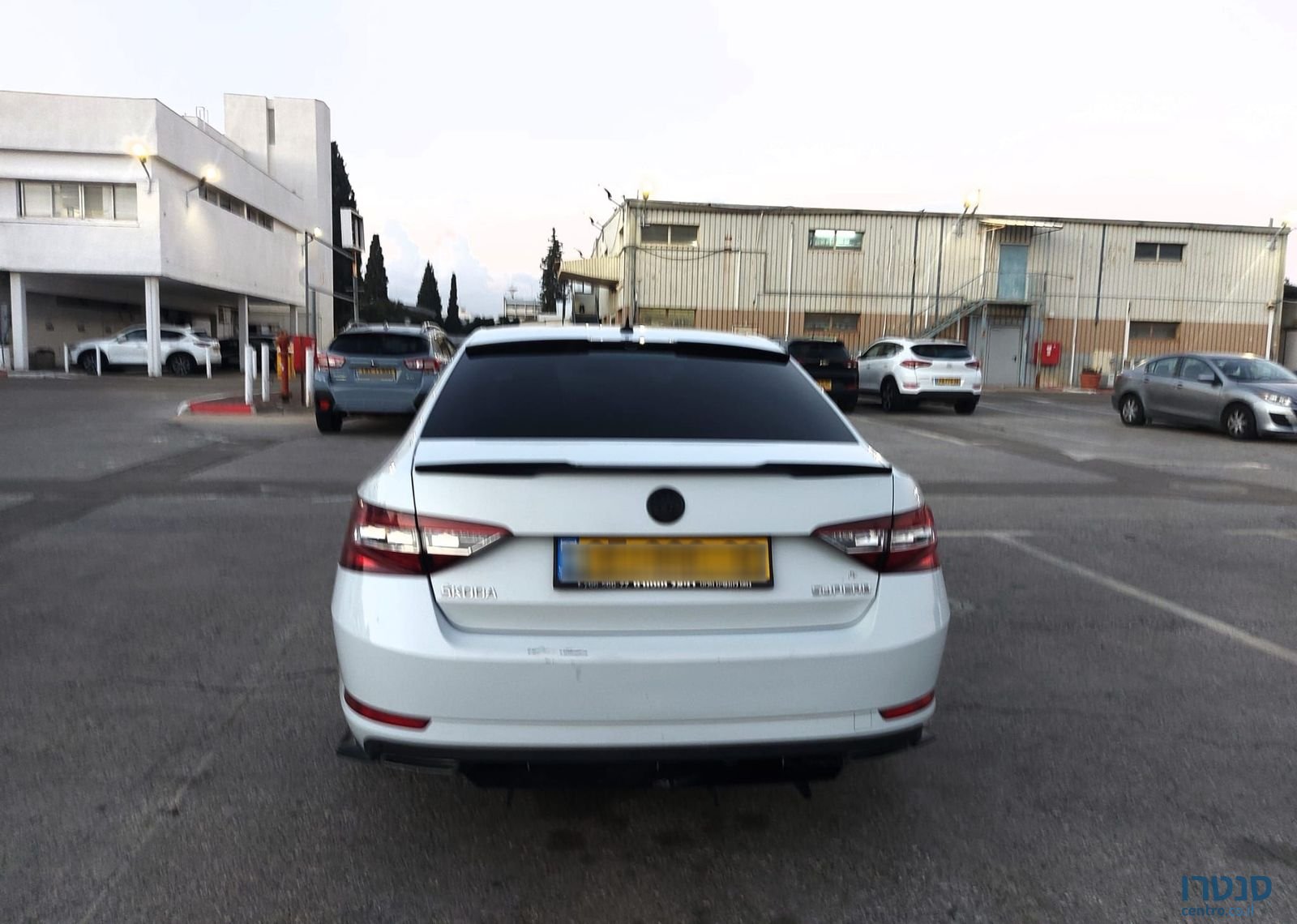 2016' Skoda Superb סקודה סופרב photo #3