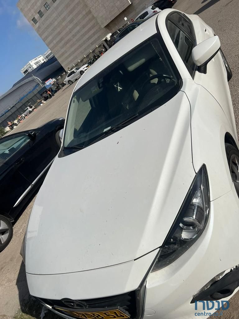 2016' Mazda 3 מאזדה photo #1