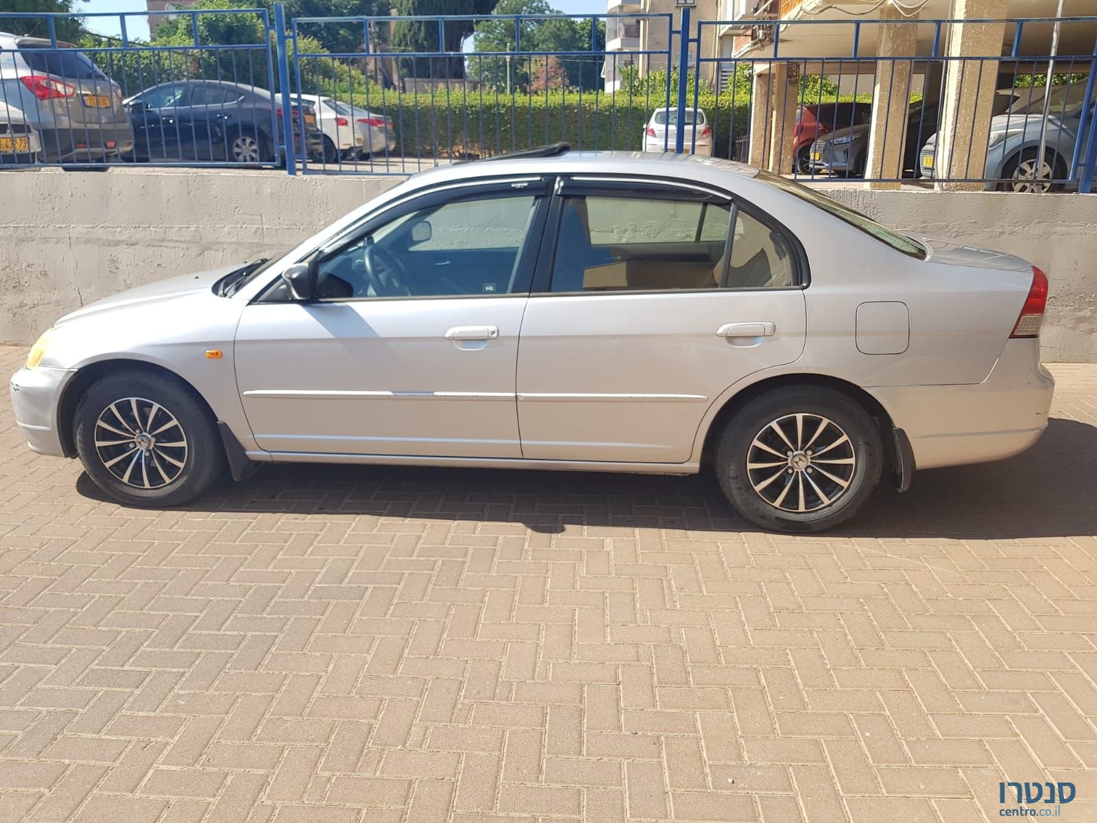 2004' Honda Civic הונדה סיוויק photo #3