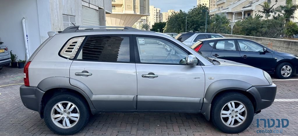 2008' Hyundai Tucson יונדאי טוסון photo #4