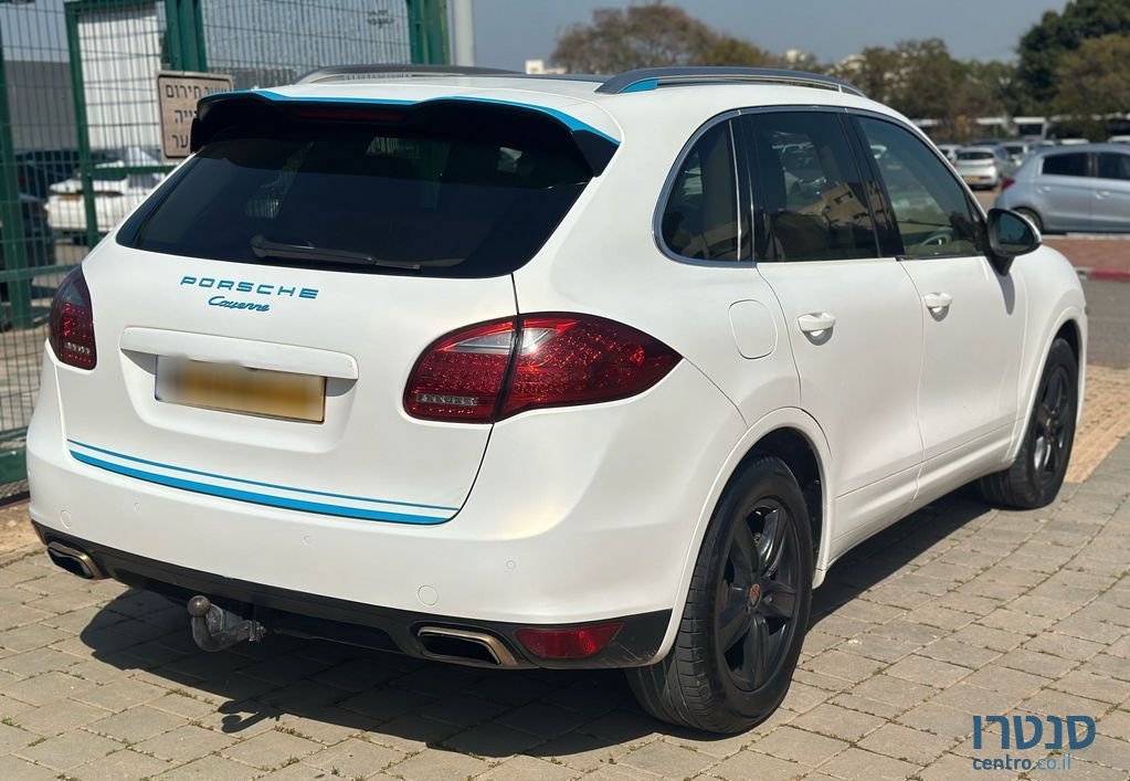 2010' Porsche Cayenne פורשה קאיין photo #6