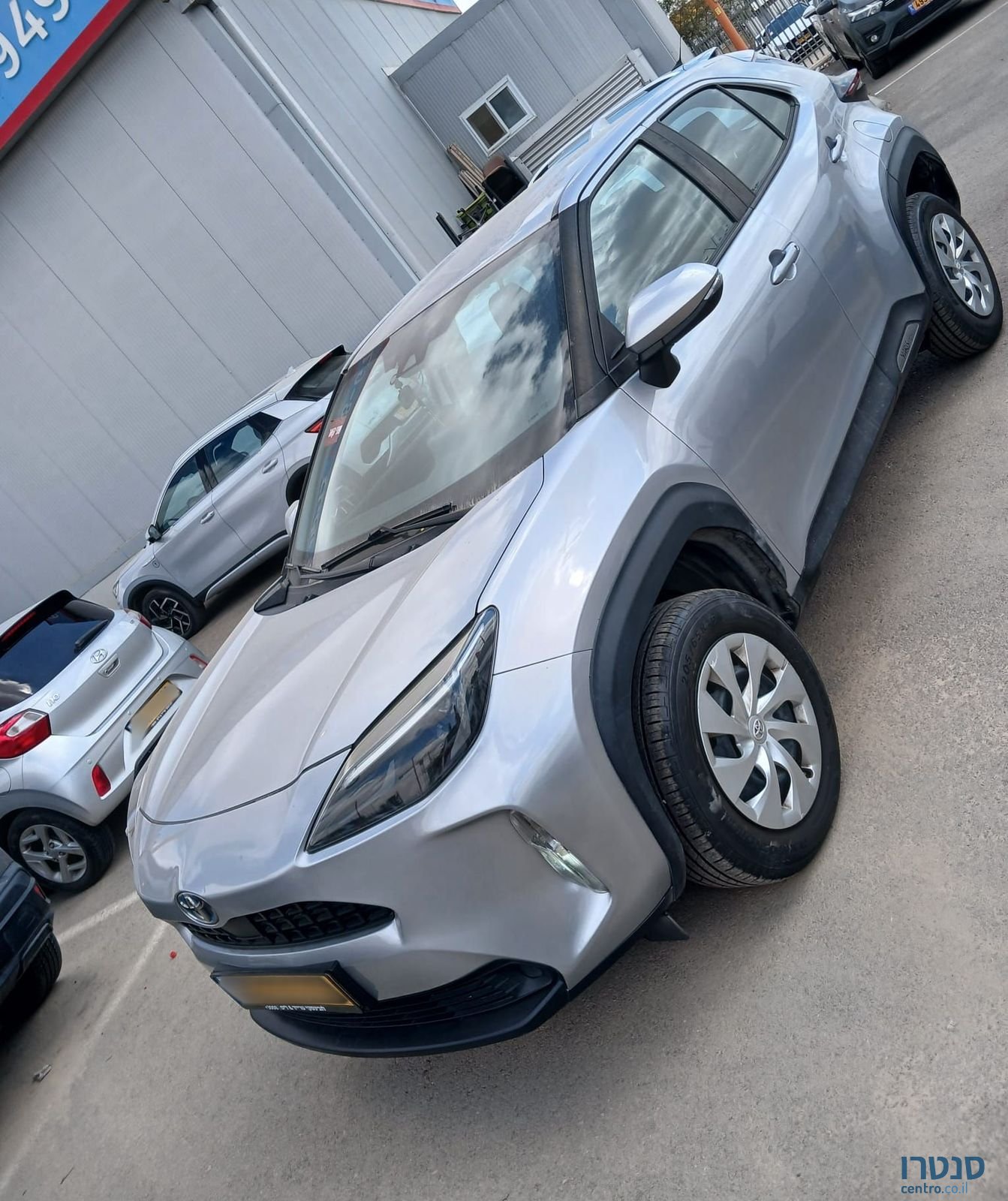 2023' Toyota Yaris Cross טויוטה יאריס קרוס photo #3