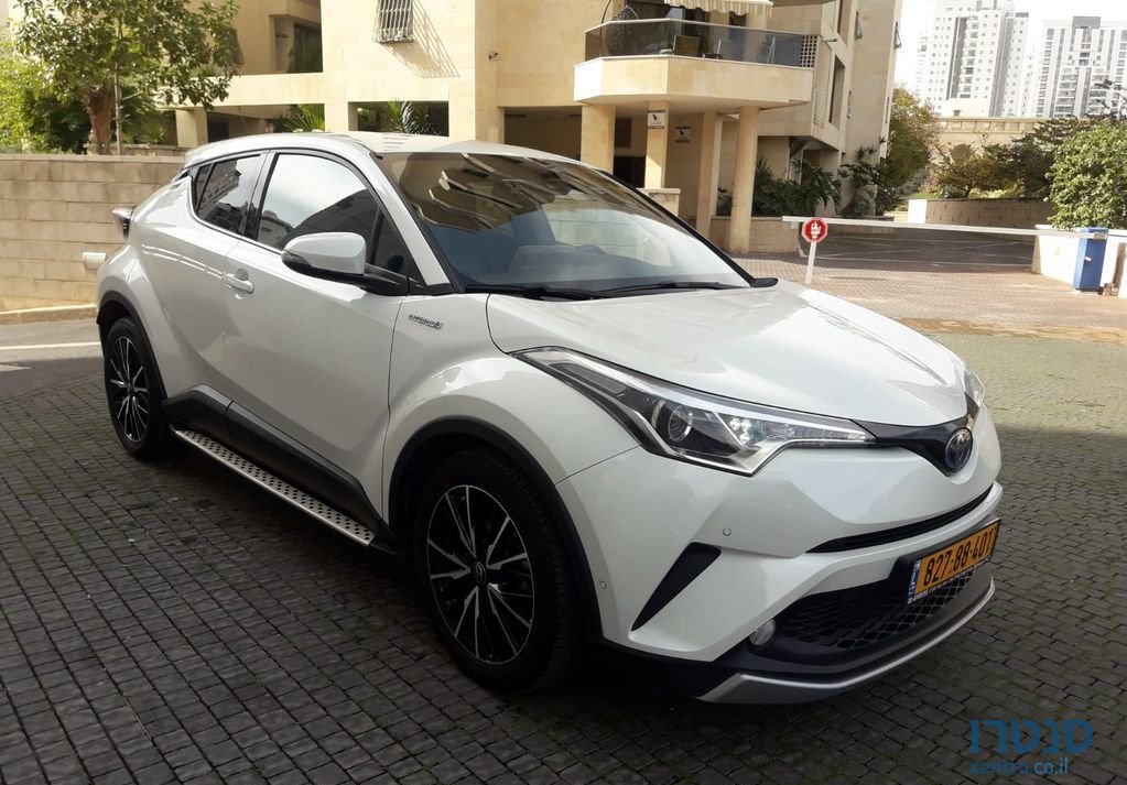 2019' Toyota C-Hr טויוטה photo #2