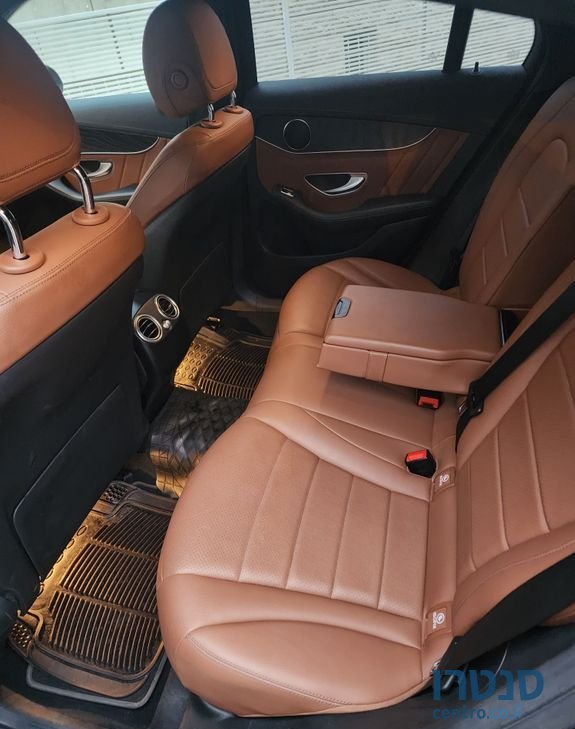 2022' Mercedes-Benz Glc-Class מרצדס photo #2