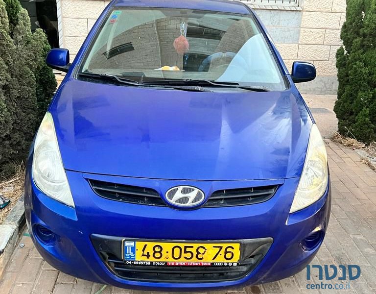 2011' Hyundai i20 יונדאי photo #3