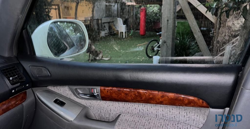 2005' Toyota Land Cruiser טויוטה לנד קרוזר photo #5