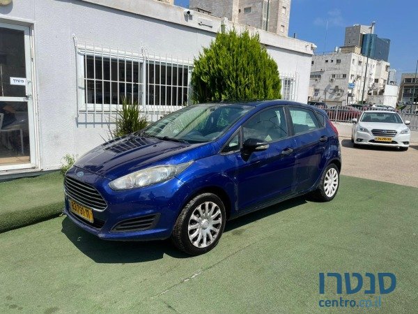 2014' Ford Fiesta photo #1