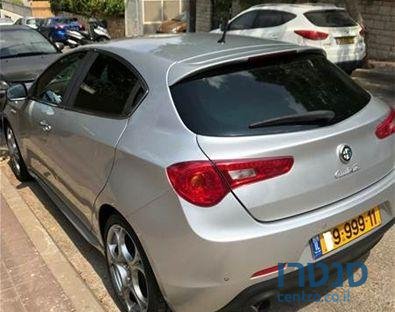 2013' Alfa Romeo Giulietta אלפא רומאו ג'ולייטה photo #2