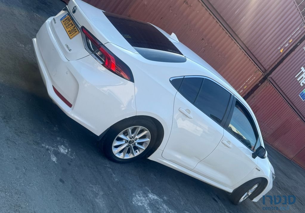 2019' Toyota Corolla טויוטה קורולה photo #4