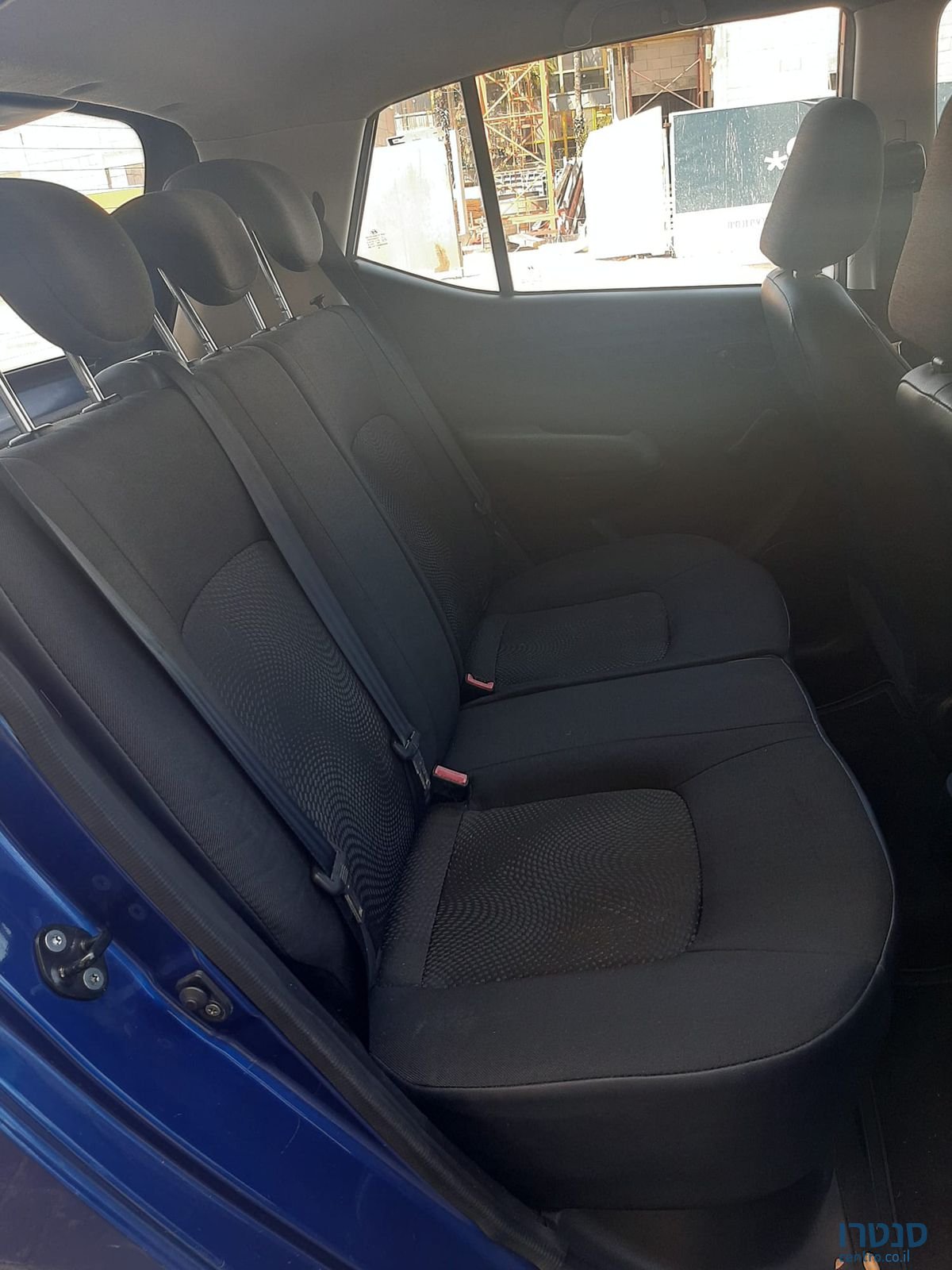 2011' Hyundai i10 יונדאי photo #6