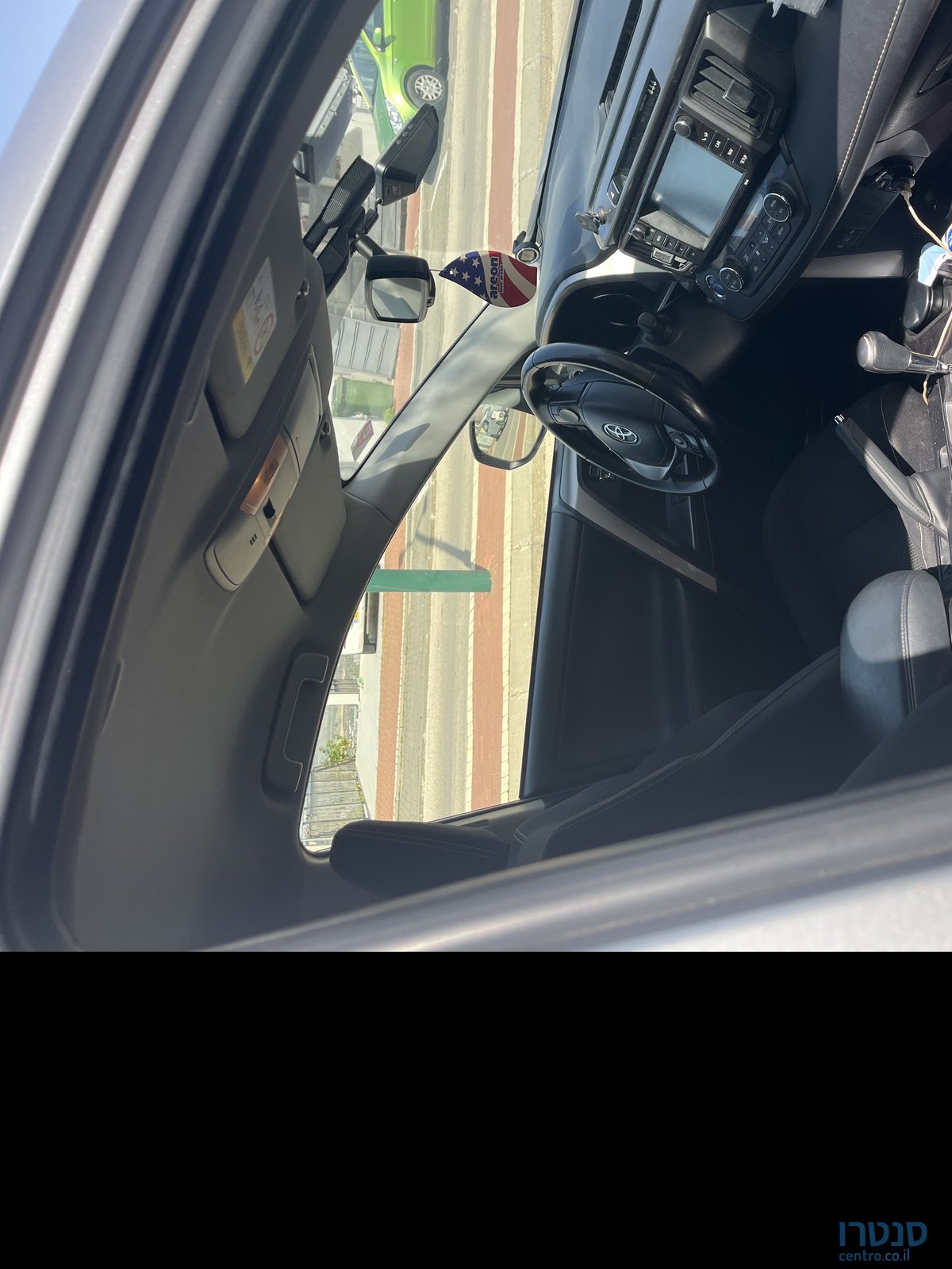 2017' Toyota C-Hr טויוטה photo #3