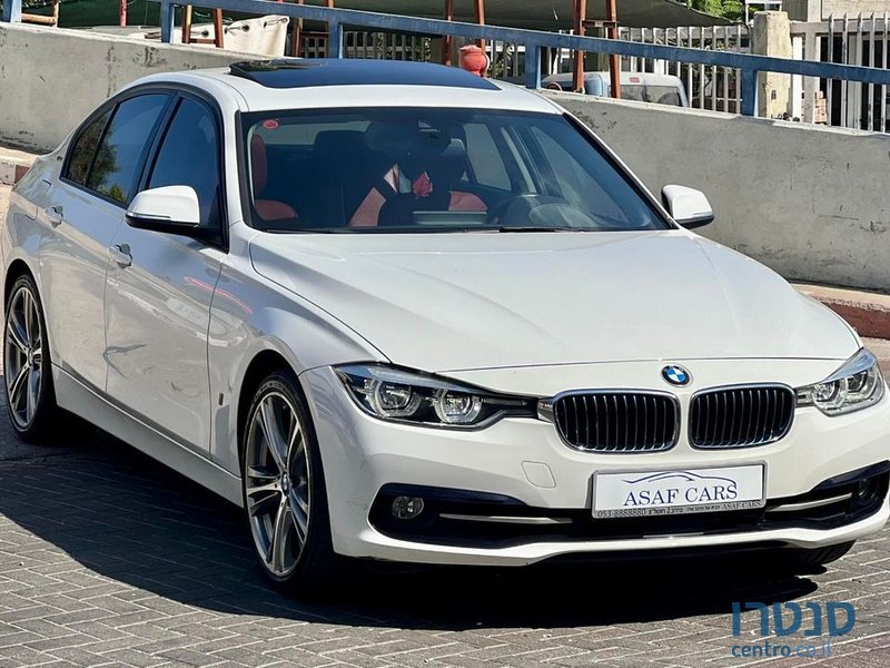 2017' BMW 3 Series ב.מ.וו סדרה 3 photo #2