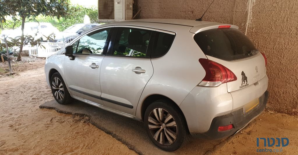 2015' Peugeot 3008 פיג'ו photo #2