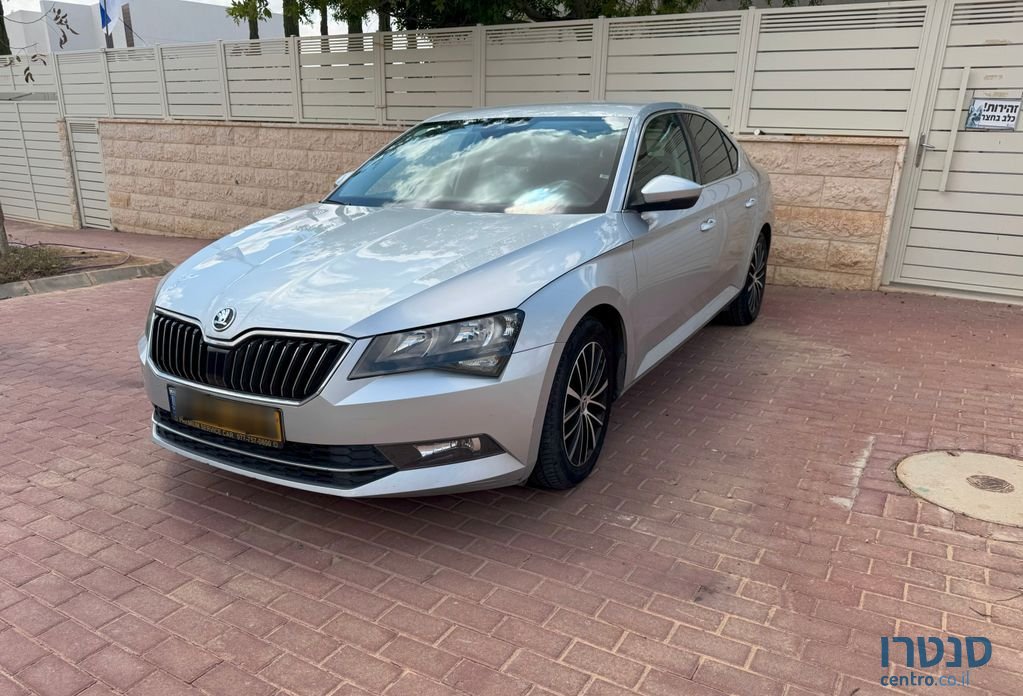 2019' Skoda Superb סקודה סופרב photo #1