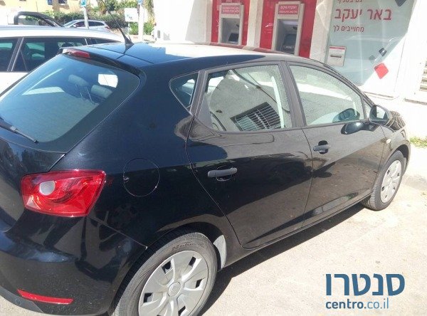 2015' SEAT Ibiza photo #2
