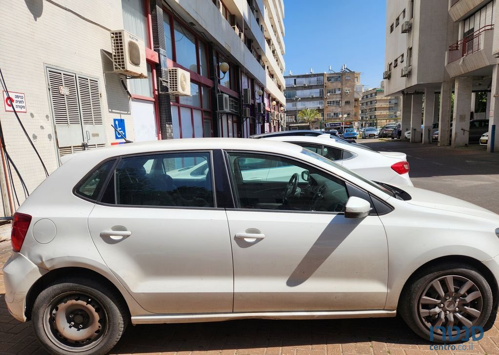 2015' Volkswagen Polo פולקסווגן פולו photo #4