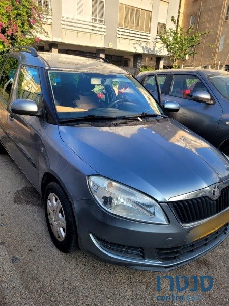 2012' Skoda Roomster photo #1