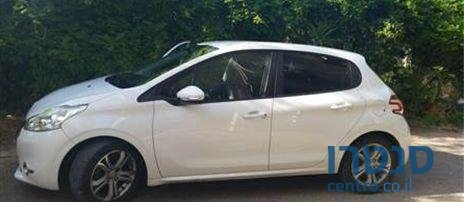 2013' Peugeot 208 אקטיב photo #4