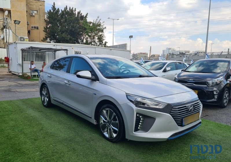 2017' Hyundai Ioniq יונדאי איוניק photo #1