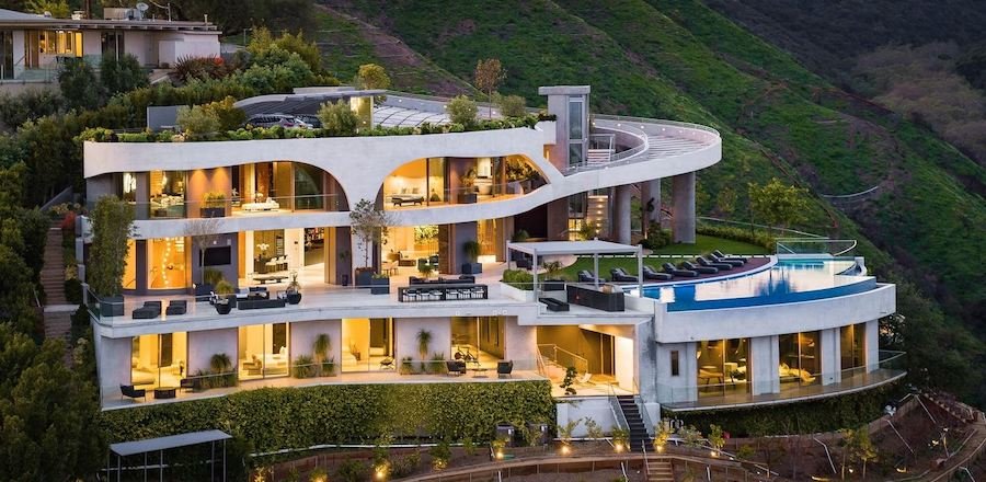 Sloping LA Mansion Comes With 20-Car Gallery on the Roof to Help You Show Off