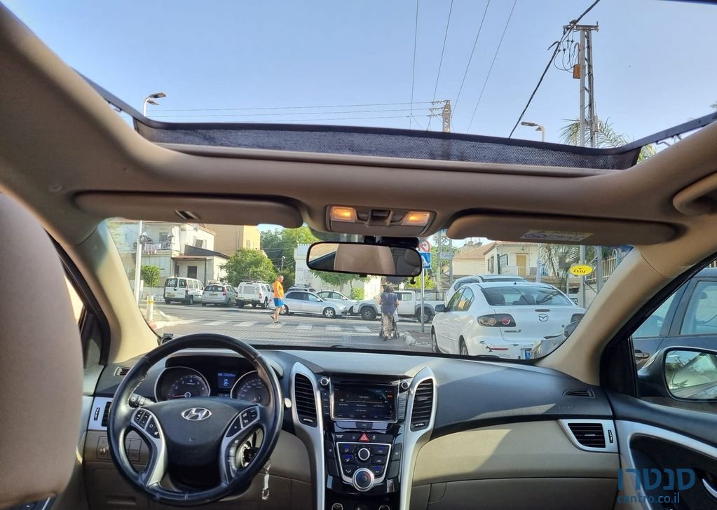 2017' Hyundai i30 יונדאי photo #4