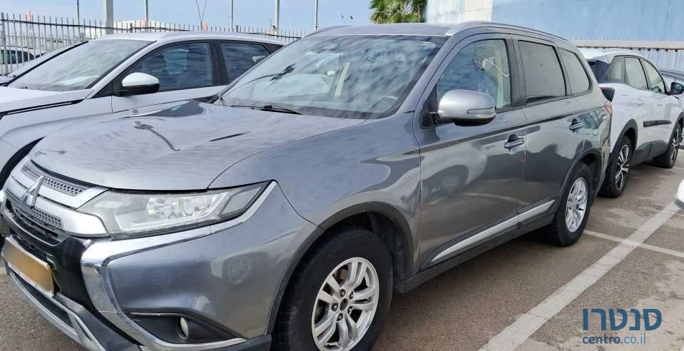 2021' Mitsubishi Outlander מיצובישי אאוטלנדר photo #3