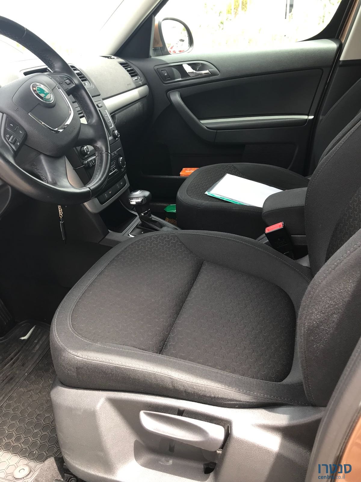 2012' Skoda Yeti Experience photo #3